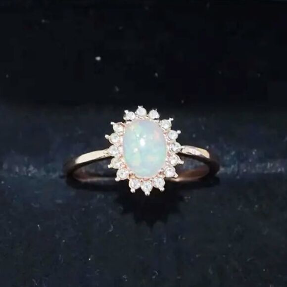 Opal Cubic Zirconia Halo Gold Tone Ring Size 8 NWT - Picture 6 of 6